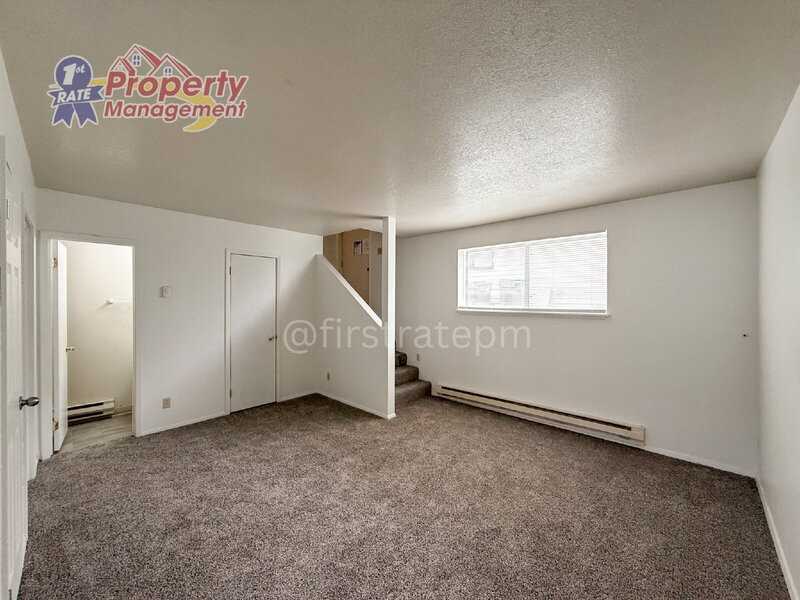 1996 S Leadville Ave - Photo 4 of 34