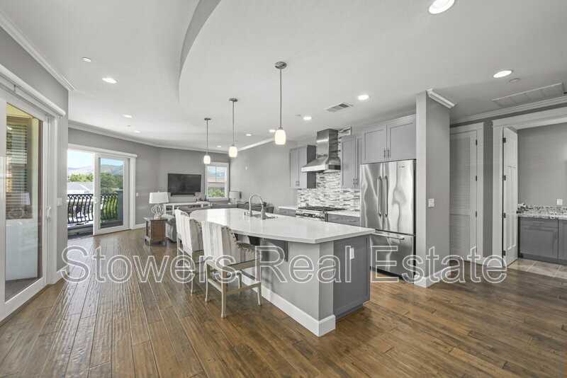 111 W Prospect Ave #205 - Photo 4 of 30