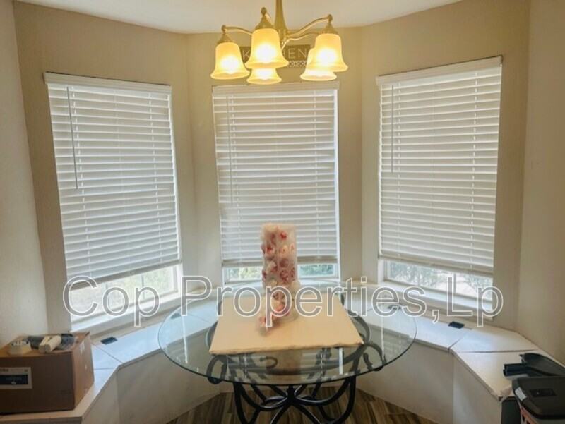 6338 Broadmeadow - Photo 6 of 16