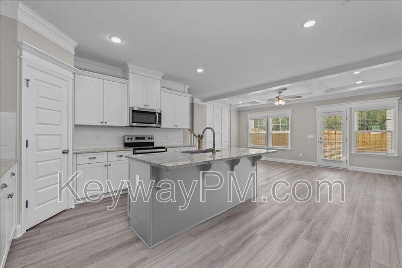 232 Linsmore Ln - Photo 5 of 12