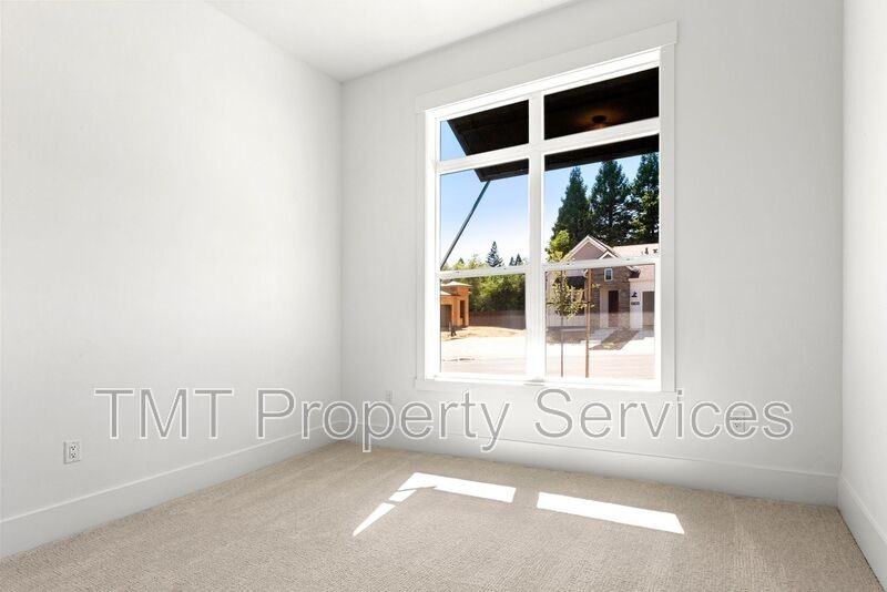 6739 Micherra Cir - Photo 7 of 13