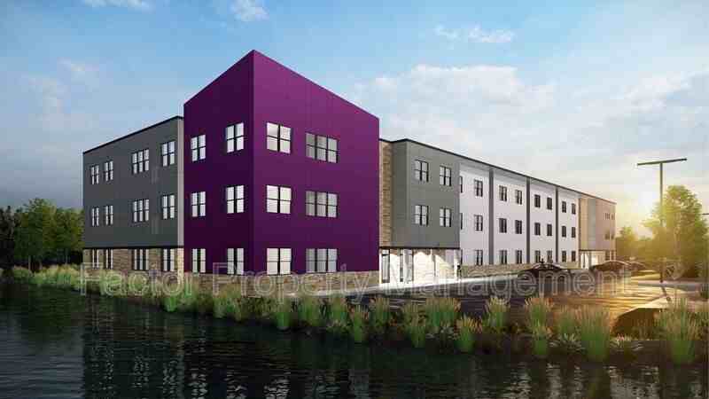 905 S Victory Dr #116