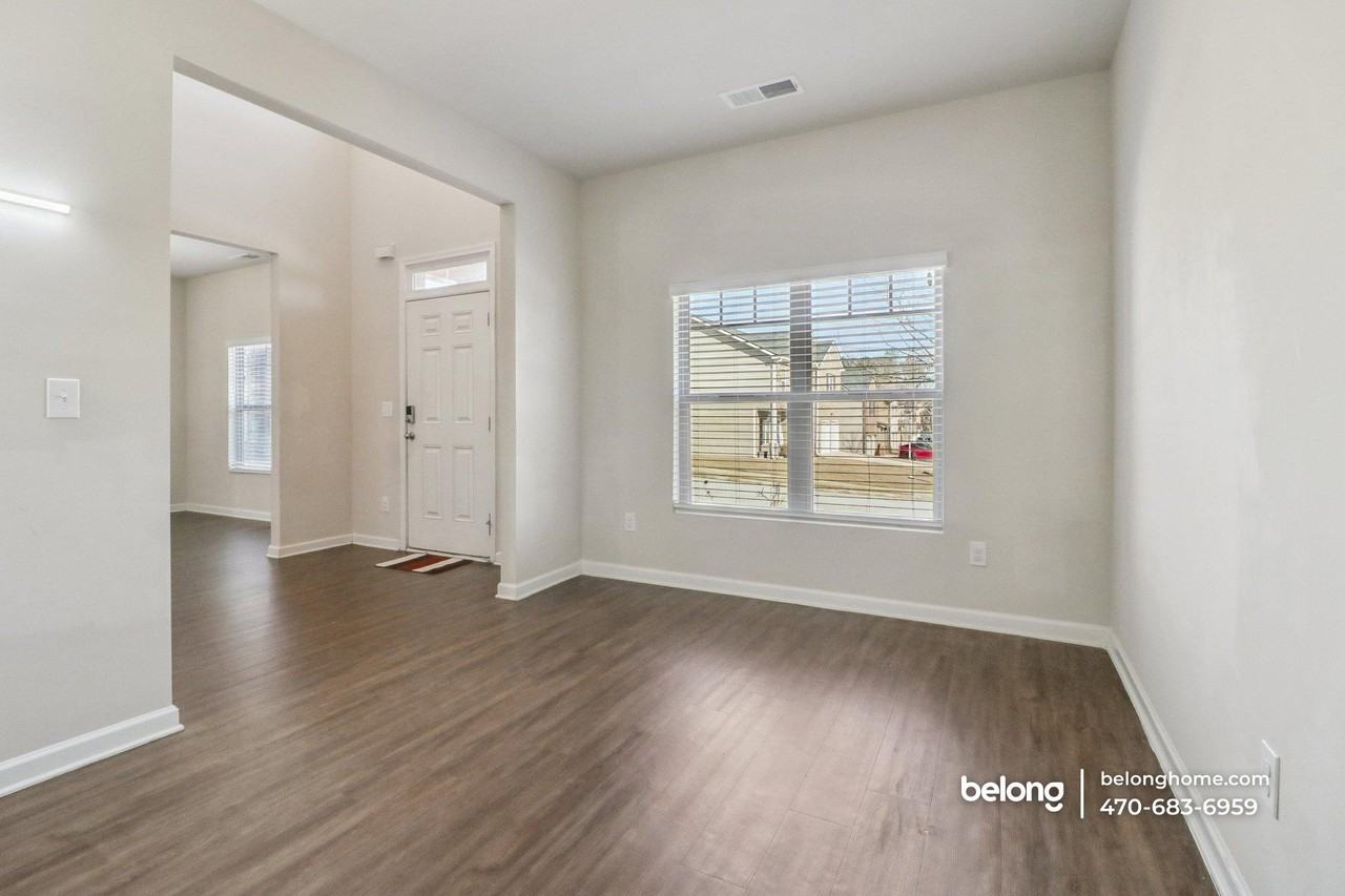 3263 Highgrove Ln - Photo 5 of 15