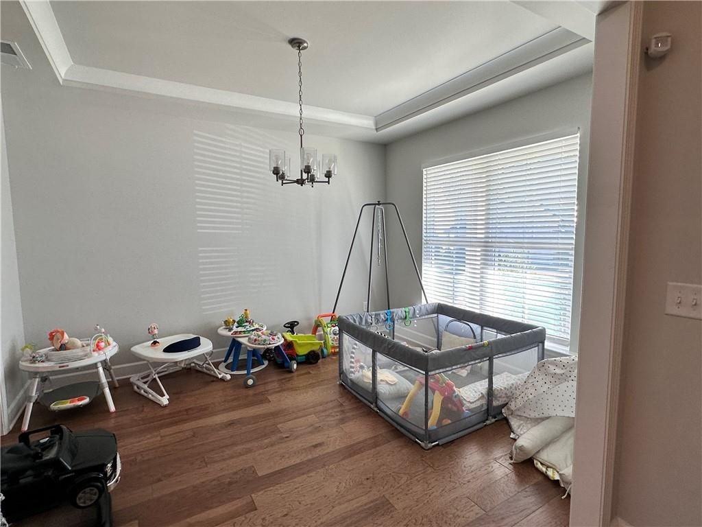 5430 Wheeler Ridge Rd - Photo 3 of 32