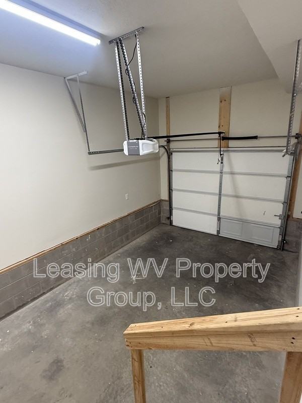 46 Christian Ct - Photo 4 of 11