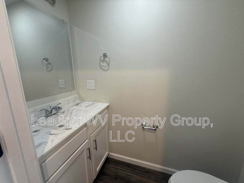 46 Christian Ct - Photo 5 of 11