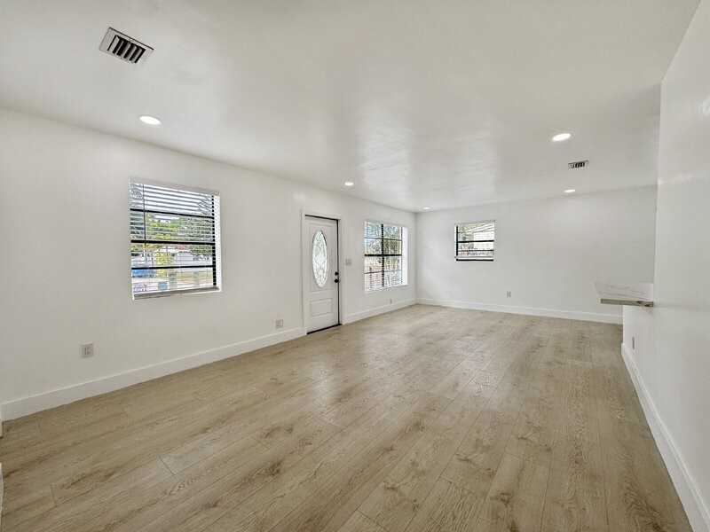 631 Northterrace - Photo 3 of 16