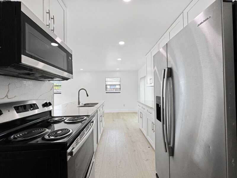 631 Northterrace - Photo 7 of 16