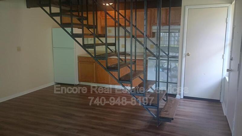 1241 Nadine Dr #B - Photo 3 of 9