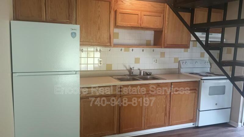 1241 Nadine Dr #B - Photo 6 of 9