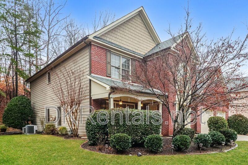 1072 Blankets Creek Dr - Photo 2 of 15