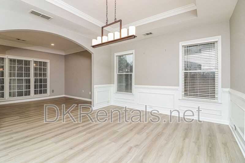 1072 Blankets Creek Dr - Photo 7 of 15