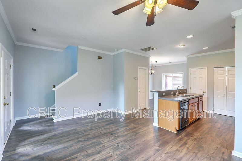 8983 Planters Row Ln - Photo 7 of 30