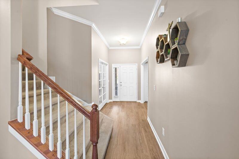 1013 Nunnery Ln - Photo 7 of 50