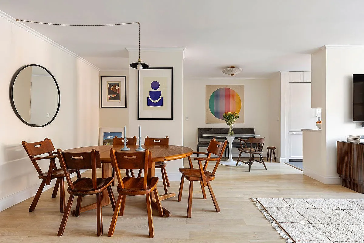 61 Jane St #4L - Photo 2 of 10