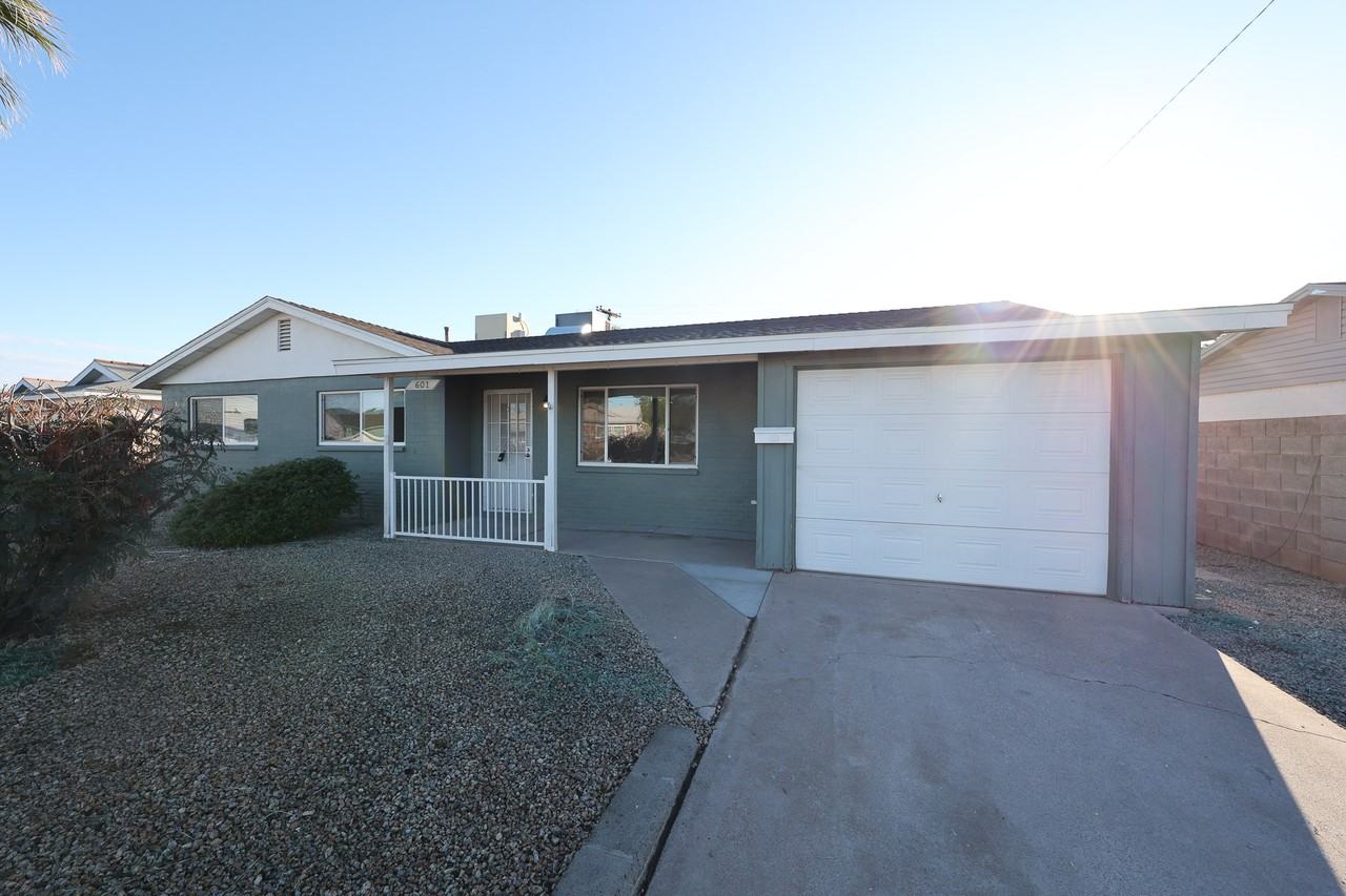 601 N 73rd Pl - Photo 2 of 47