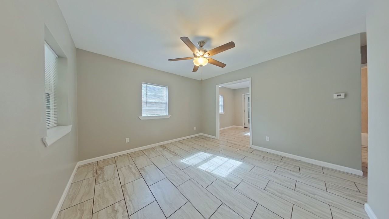 507 Fir Ave - Photo 3 of 15