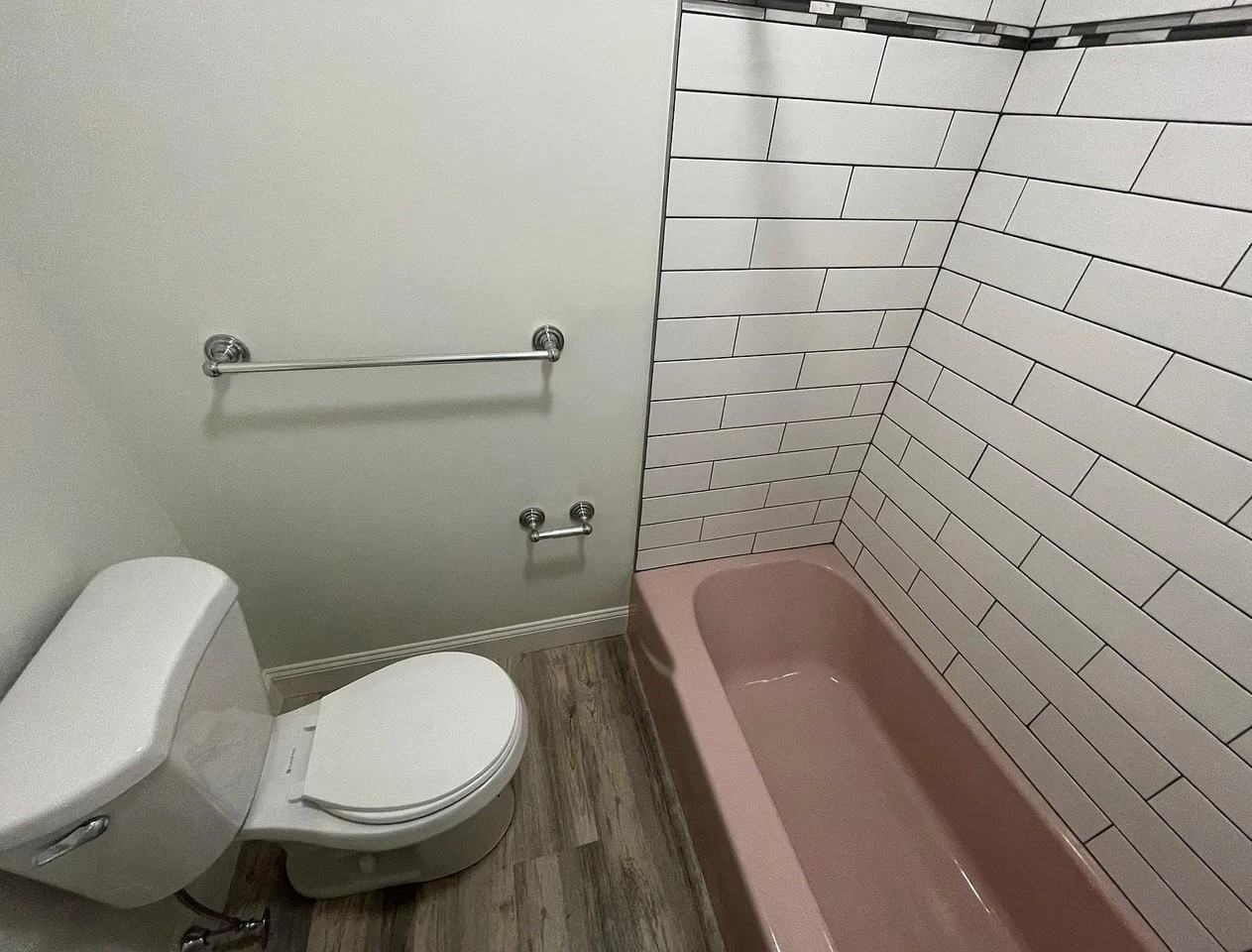 130 Marlborough St #3 - Photo 3 of 9