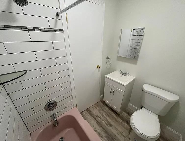 130 Marlborough St #3 - Photo 4 of 9