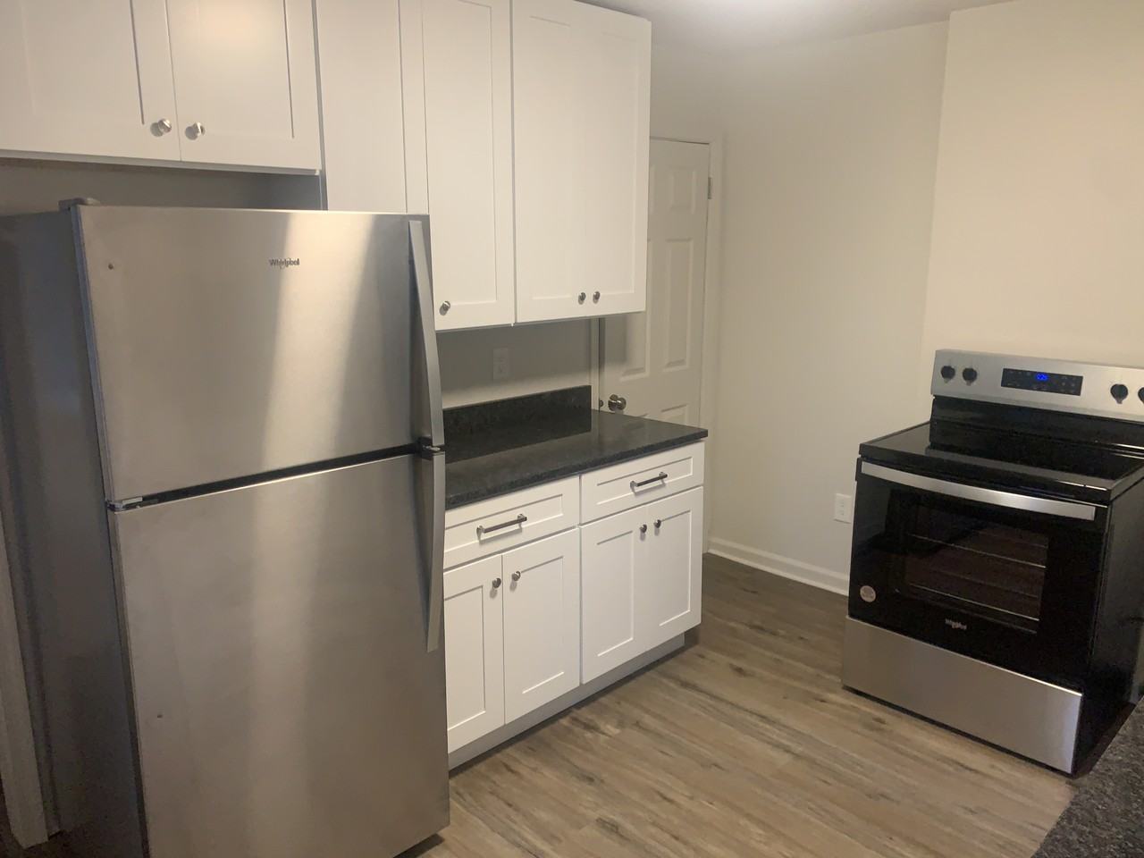 62 Wood St - Photo 6 of 25