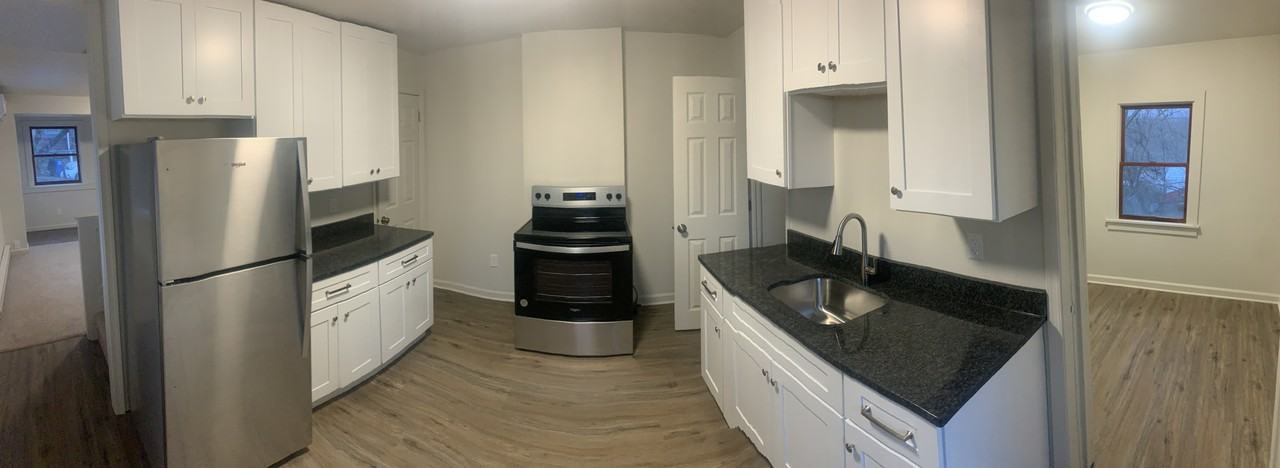 62 Wood St - Photo 7 of 25