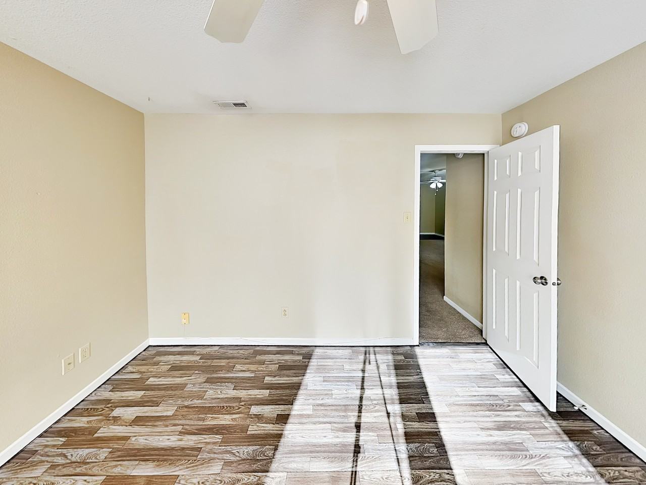 10455 Candy Apple Ln - Photo 6 of 16