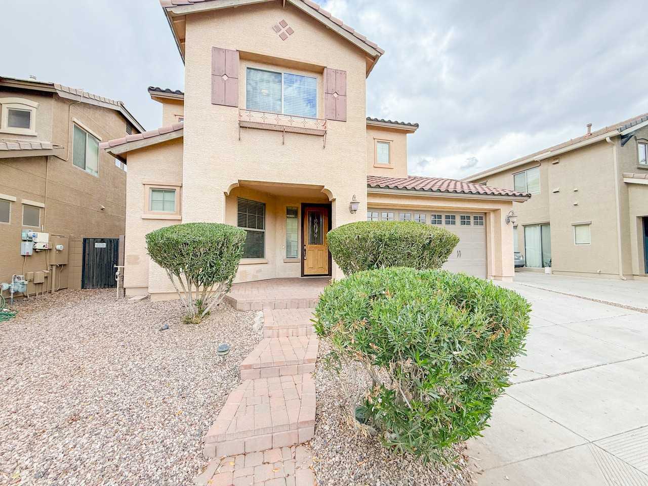 15074 N 145th Ln - Photo 2 of 41