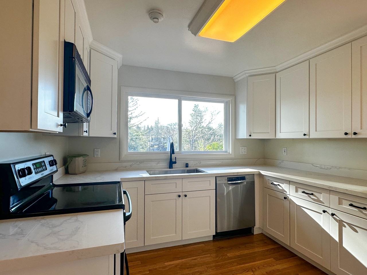 17280 Zena Ave - Photo 7 of 21