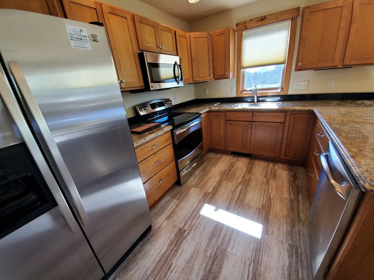 741 Larkspur Rd - Photo 7 of 14