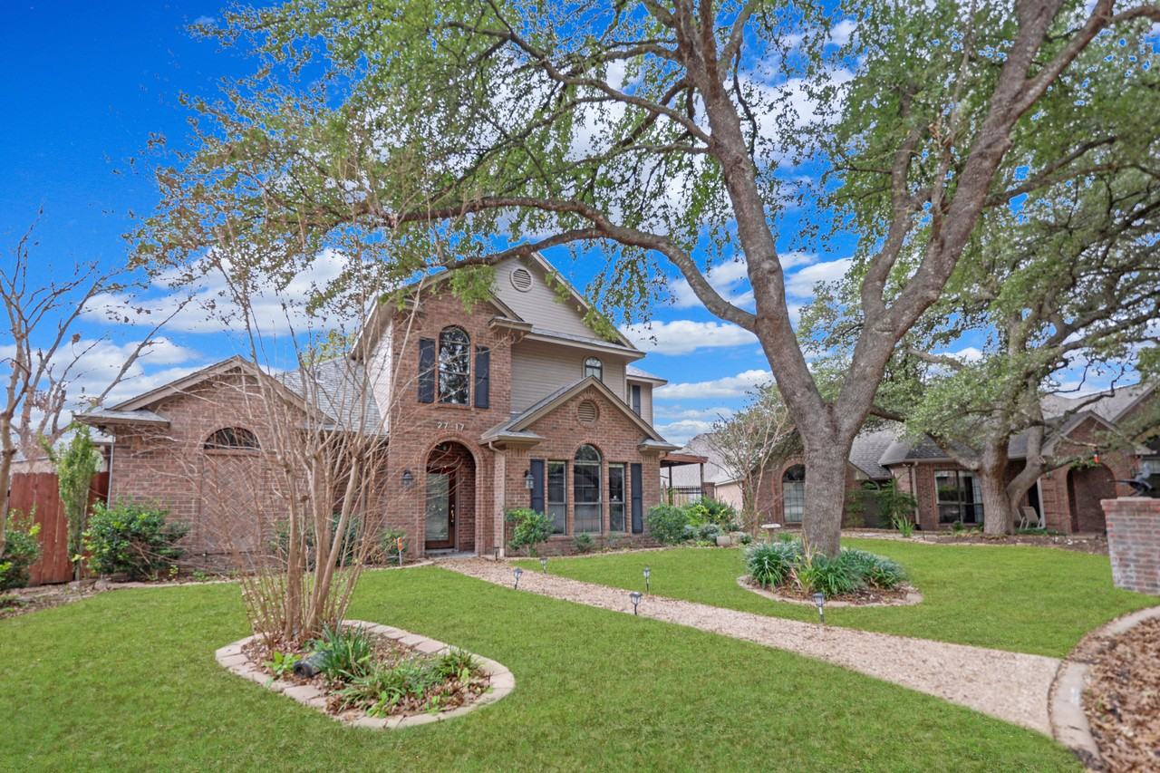 2717 Canyon Oaks Ct - Photo 3 of 27