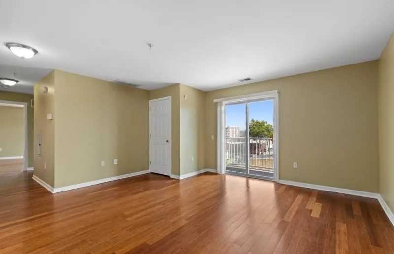 39 Union St - Photo 6 of 30