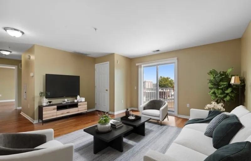 39 Union St - Photo 7 of 30