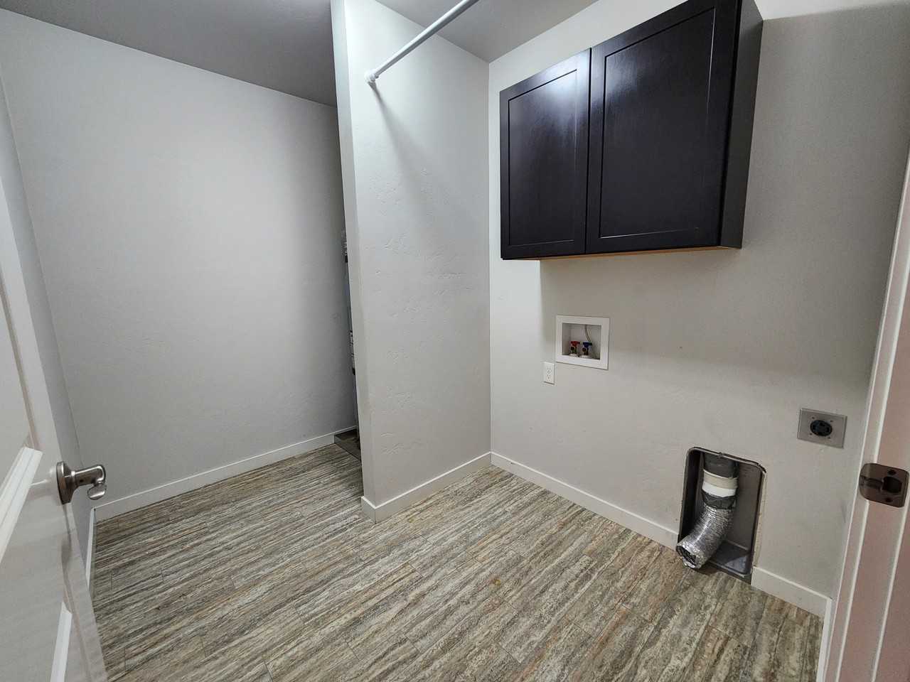 303 Bluebell Rd - Photo 3 of 19