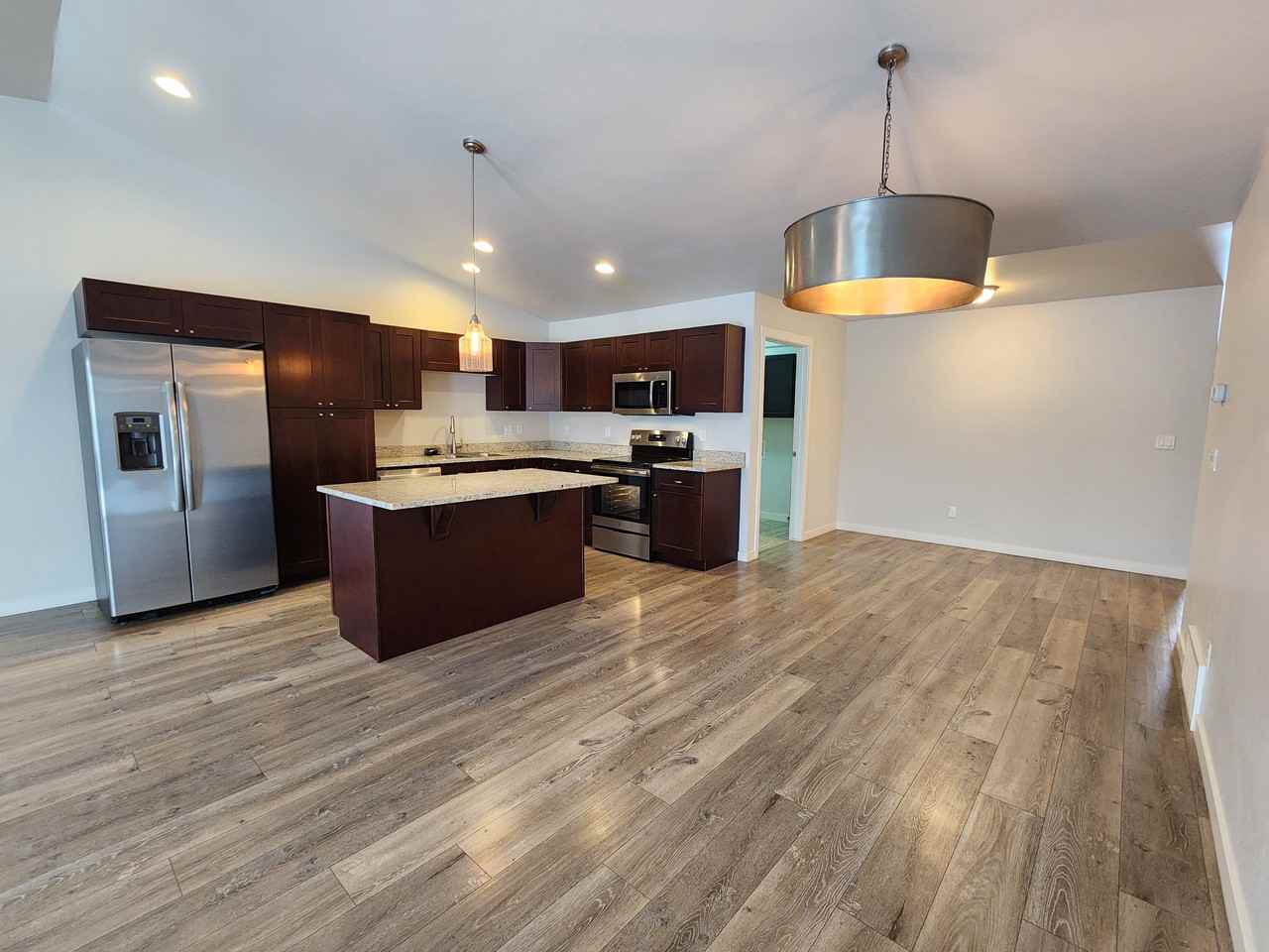 303 Bluebell Rd - Photo 5 of 19