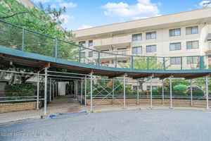 featured image of 11 Windham Loop