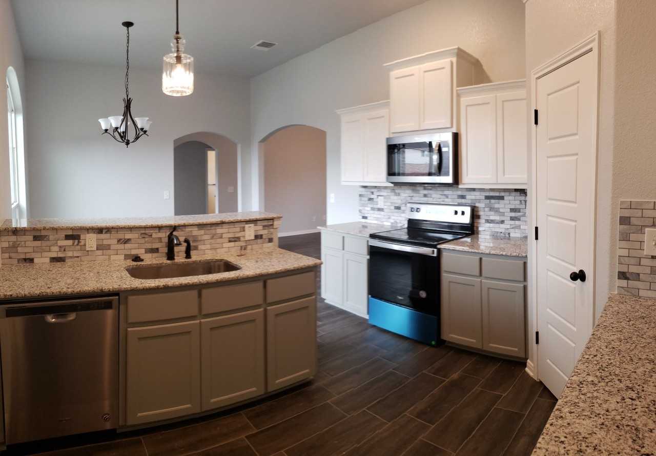 5207 Primavera Ln - Photo 5 of 28