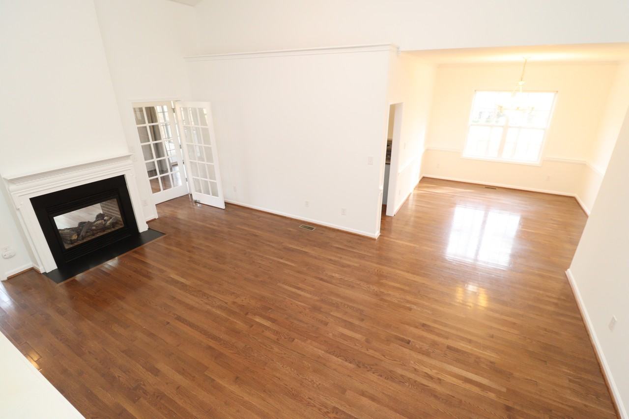 1255 Magnolia Hill Rd - Photo 3 of 43