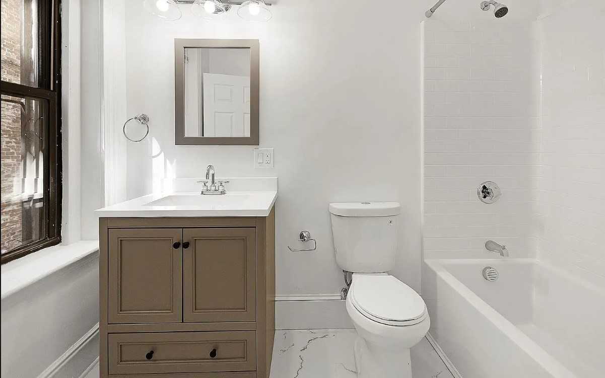 871 Huntington Ave #1 - Photo 7 of 15