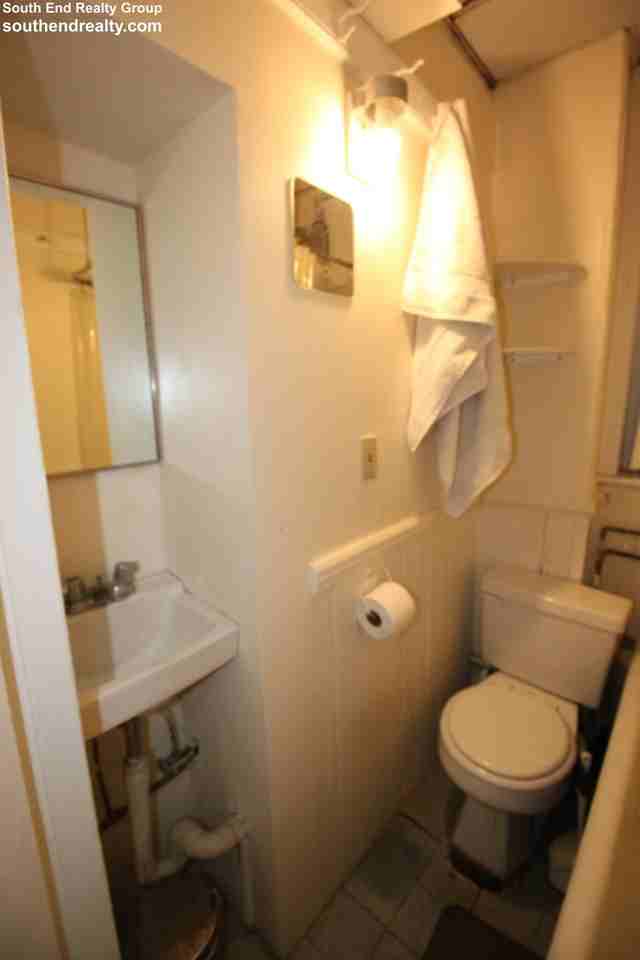 74 Myrtle St #4 - Photo 6 of 13