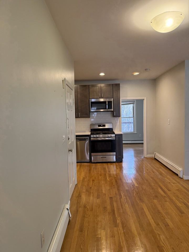 345 Meridian St #3 - Photo 2 of 15