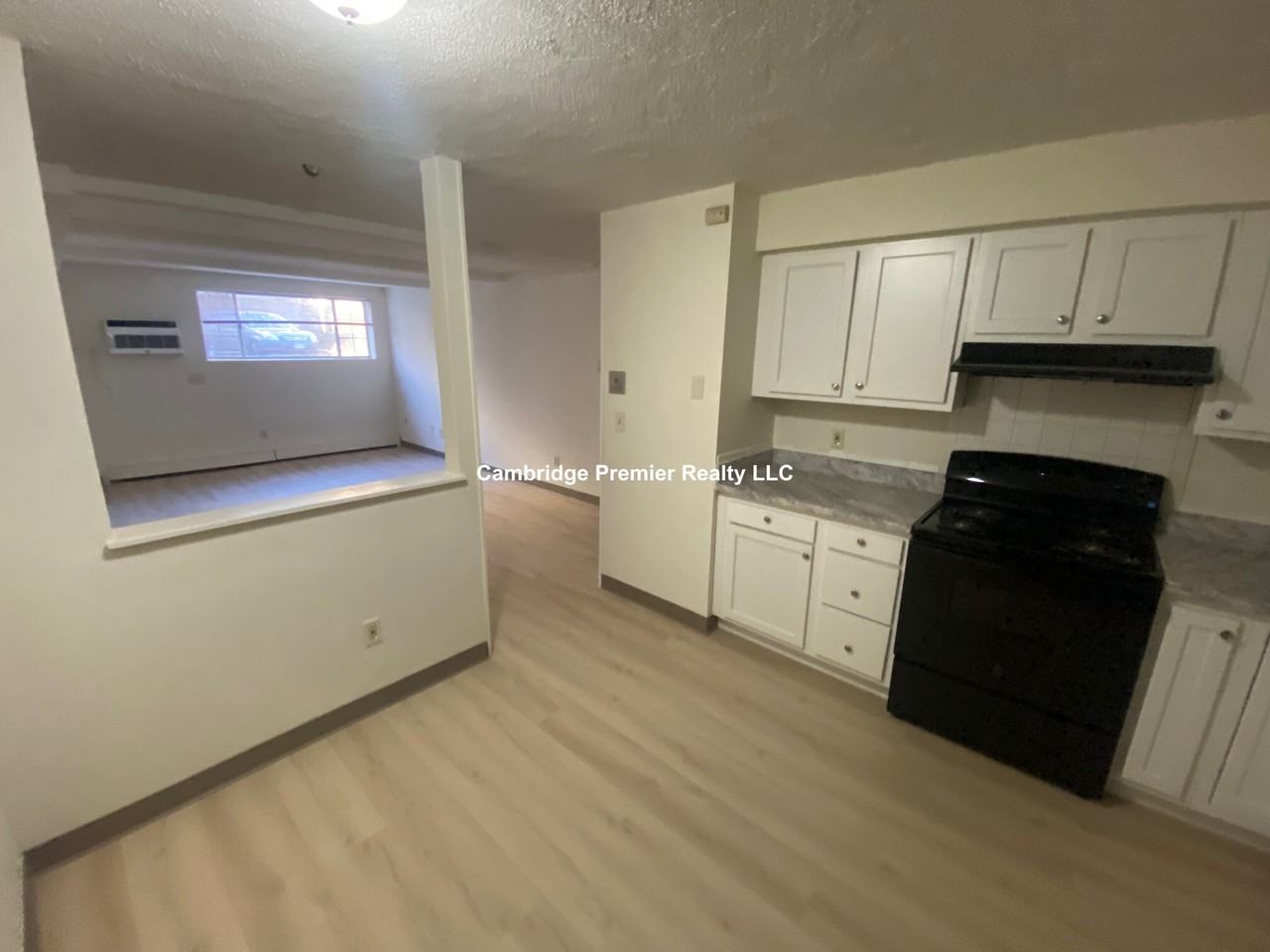 Elm St #14 - Photo 4 of 18