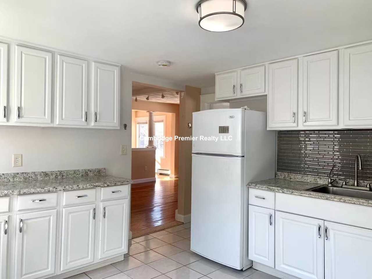 Linwood St #2 - Photo 4 of 8