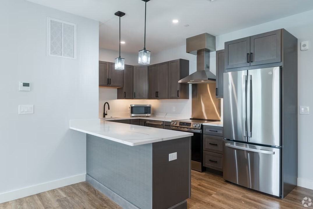 21 Summer St #204 - Photo 2 of 13