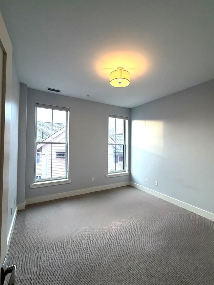 13 W Central St #2 - Photo 5 of 13