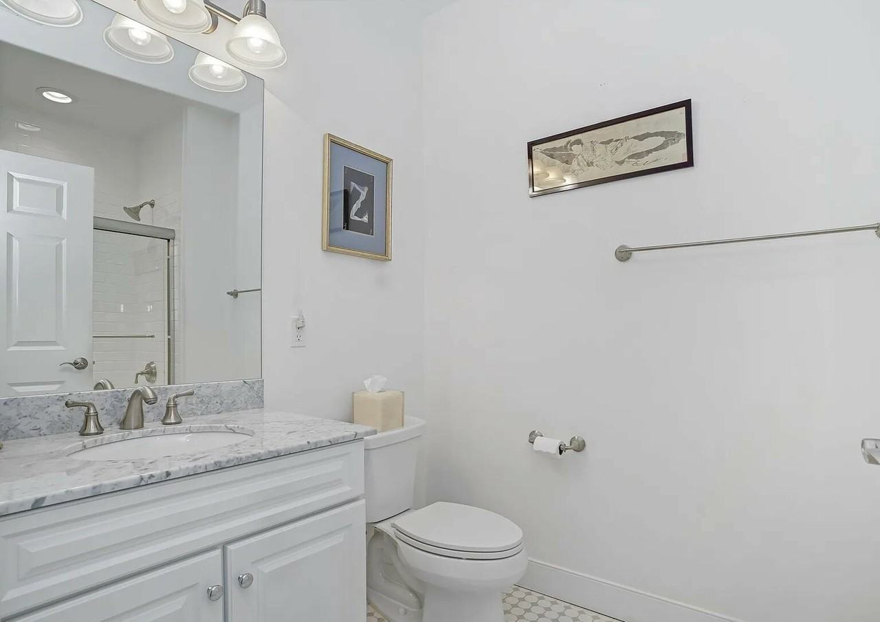 77 Havemeyer Ln - Photo 2 of 13