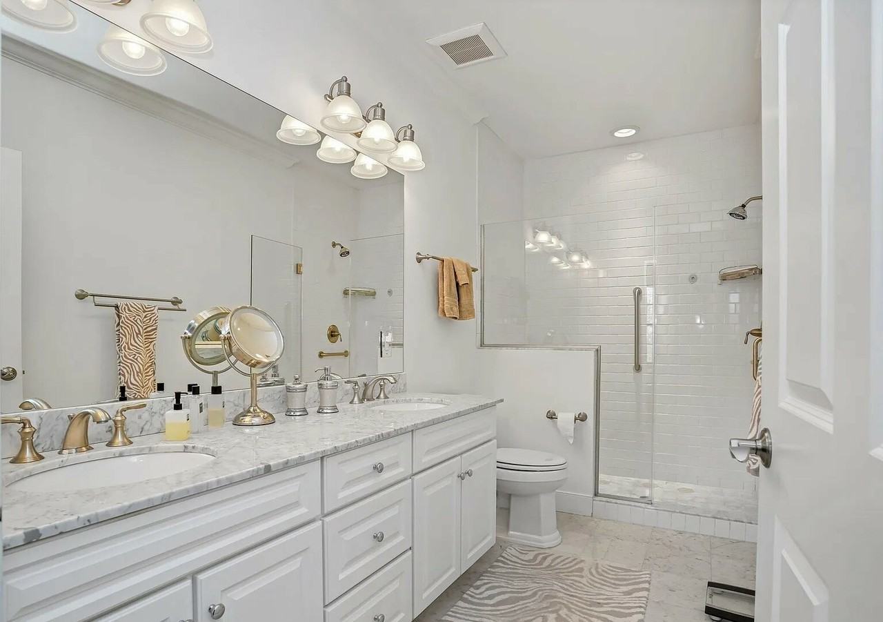 77 Havemeyer Ln - Photo 3 of 13