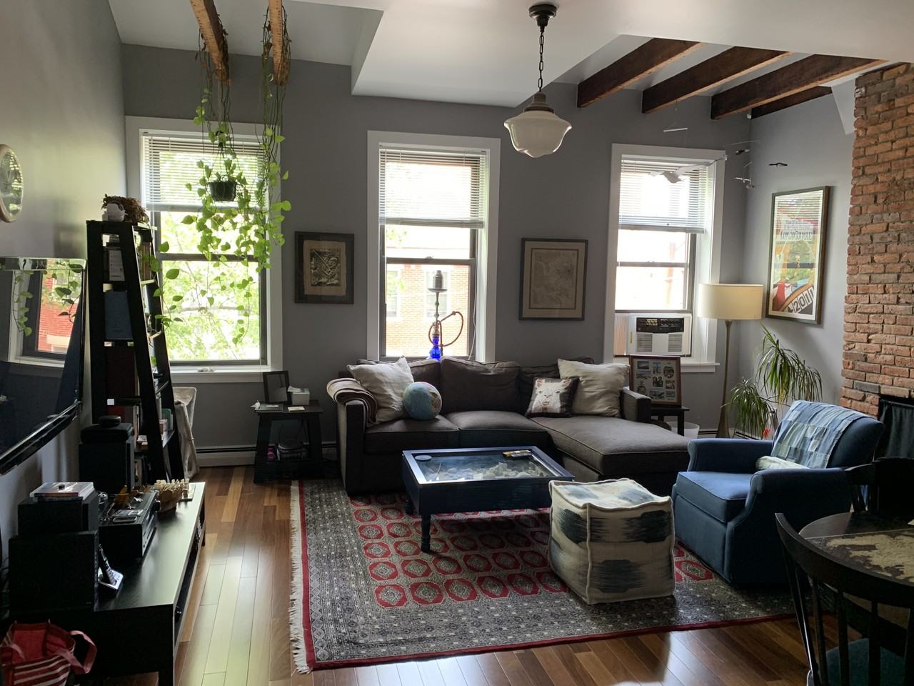 1326 Arch St #2 - Photo 3 of 18