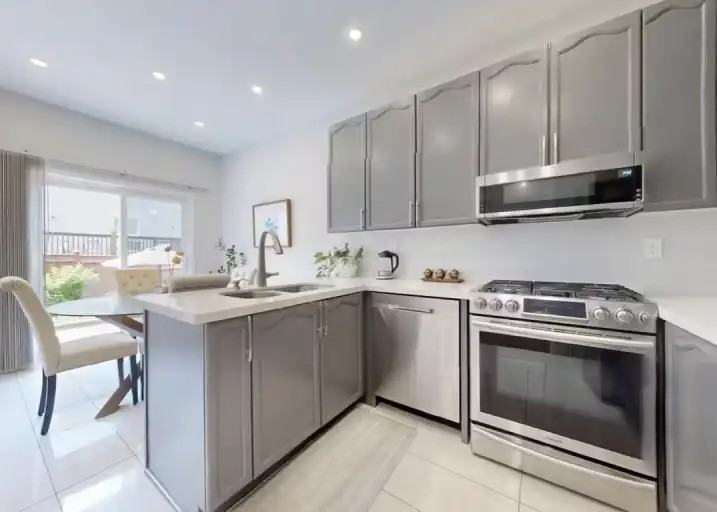 1164 Clement Crt - Photo 7 of 21