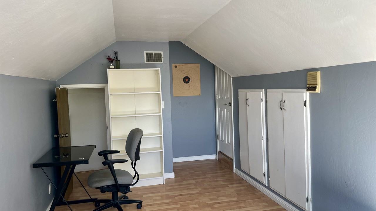 4715 Wadsworth Ct #NA - Photo 3 of 13