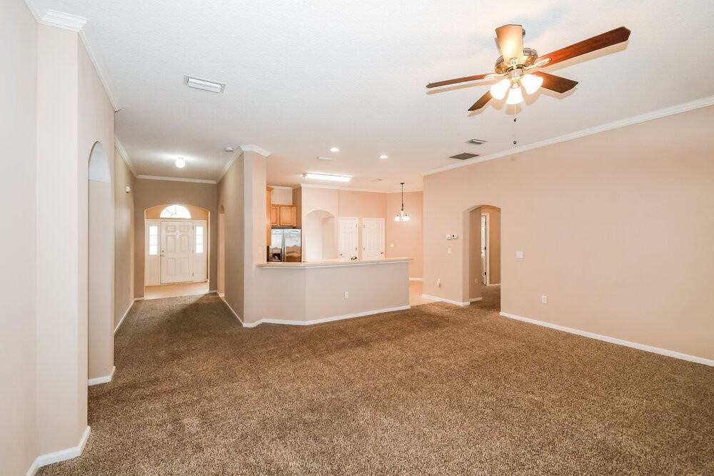 725 Indigo Run Dr - Photo 4 of 16